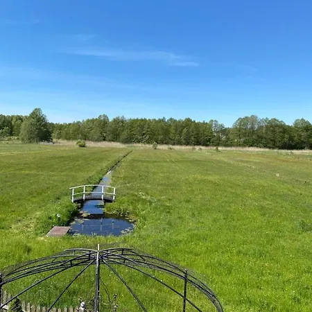 Wakacyjny Apartament Nad Wda Lipusz