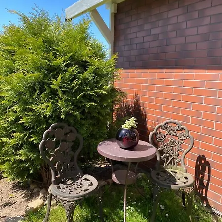 Wakacyjny Apartament Nad Wda Appartamento Lipusz